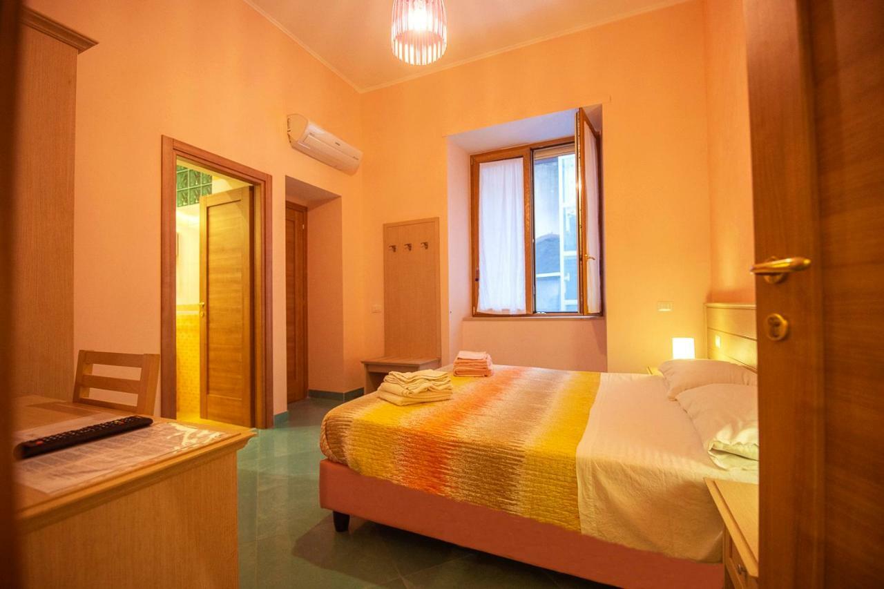 Al Centro Storico Bed & Breakfast Naples